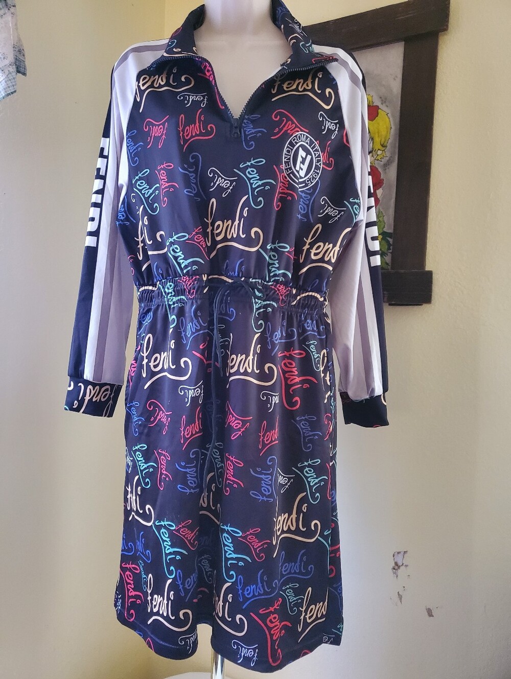 Grafitti Long Sleeve Midi Dress Fits M/L